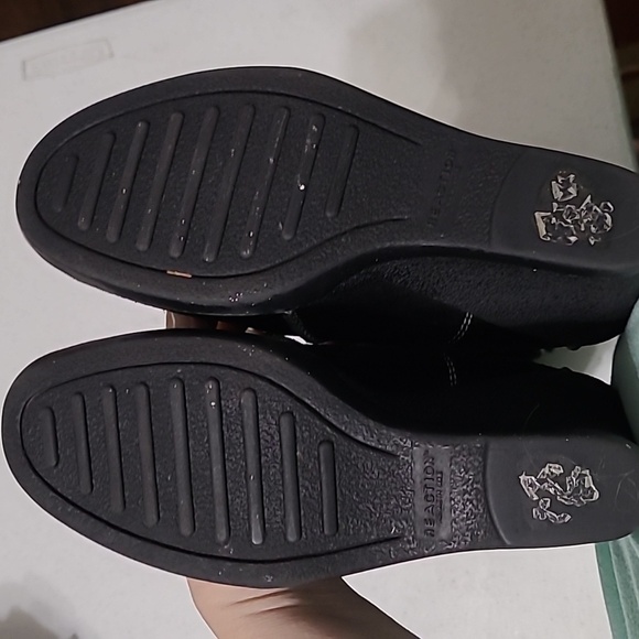 Kenneth Cole Reaction women's leather wedge boots size 6.5 - Picture 9 of 14